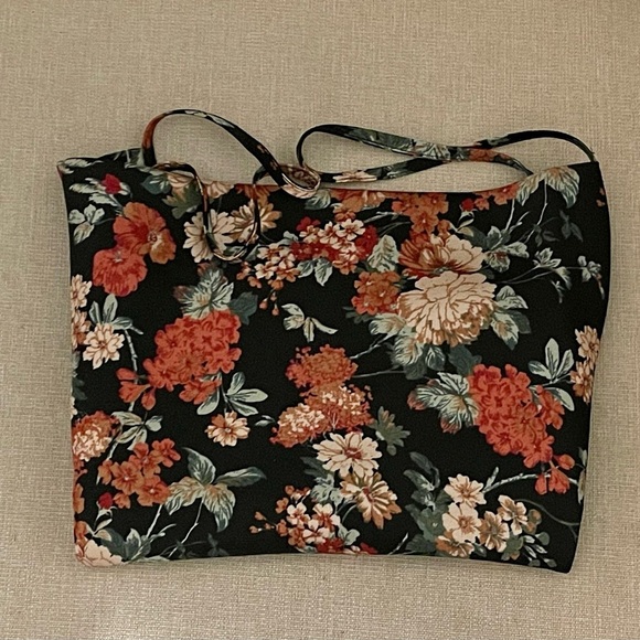 EXPRESS Floral Satin Camisole Size Small - Picture 3 of 8